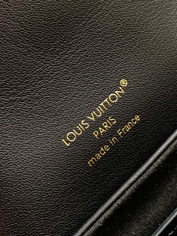 Zaino LV Coussin 20cm in pelle nera e oro 252655