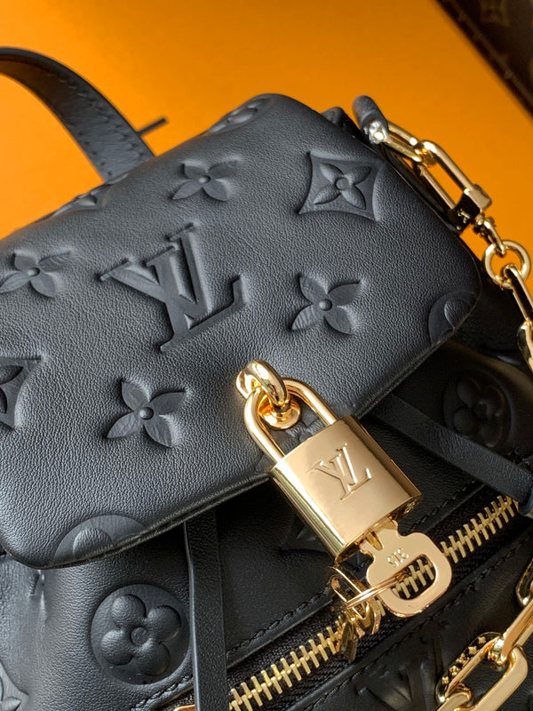 Zaino LV Coussin 20cm in pelle nera e oro 252655