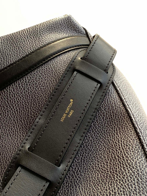 LV Nano LV Biker 38cm Nero Grigio Chiaro Pelle di Pecora e Pelle di Vacchetta Metallo