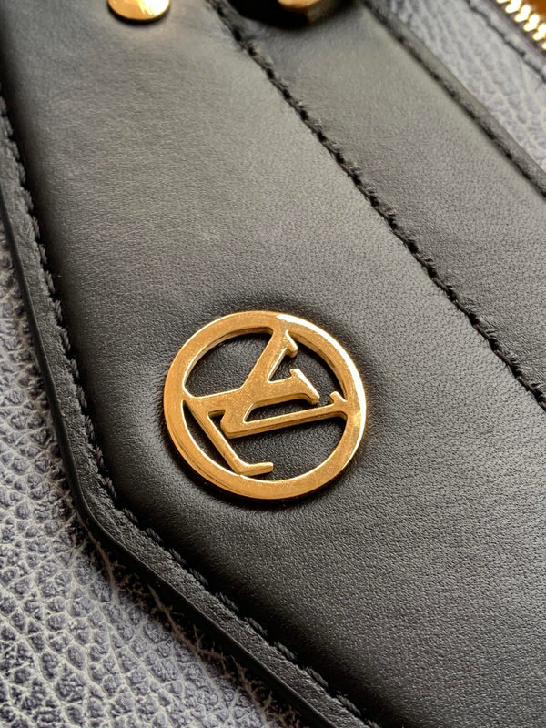 LV Nano LV Biker 38cm Nero Grigio Chiaro Pelle di Pecora e Pelle di Vacchetta Metallo