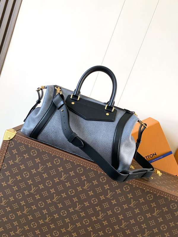 LV Nano LV Biker 38cm Nero Grigio Chiaro Pelle di Pecora e Pelle di Vacchetta Metallo