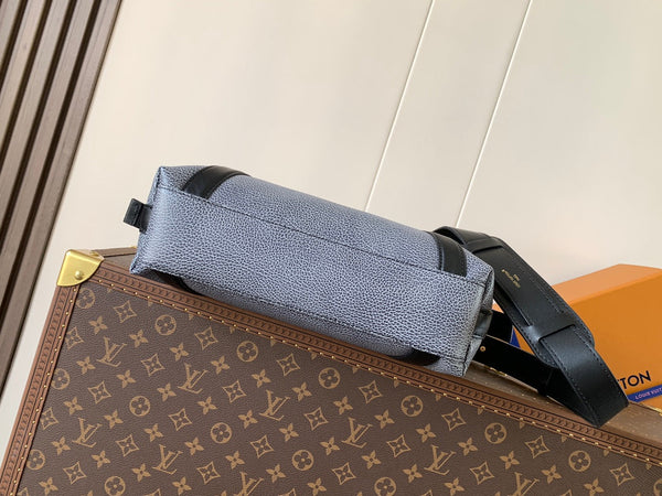 LV Nano LV Biker 30cm Nero Grigio Chiaro Pelle di Pecora e Pelle di Vacchetta Metallo