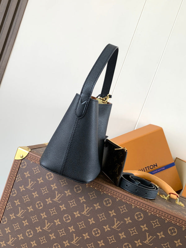 LV Low Key All In BB 16cm Pelle di vacchetta nera GHW
