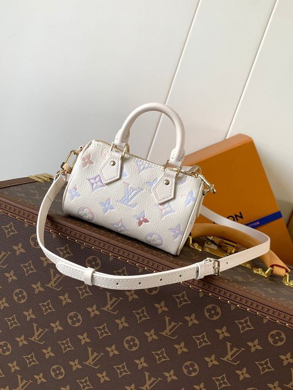 LV 25s Nano Speedy 16cm Dream Monogram Pelle di vacchetta goffrata - Light GHW