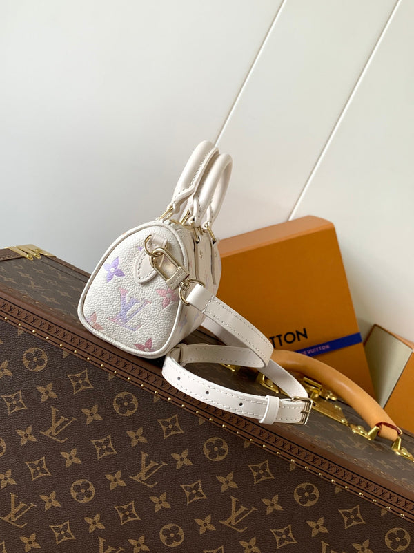 LV 25s Nano Speedy 16cm Dream Monogram Pelle di vacchetta goffrata - Light GHW