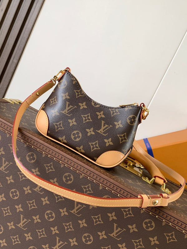 LV Nano Boulogne 19cm Brown Monogram Canvas & Cowhide GHW