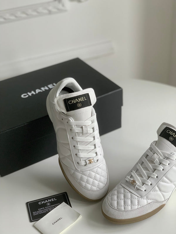 CC Sneaker In White Lambskin Quilted 143554