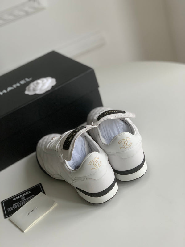 CC Sneaker In White Lambskin Quilted 143556