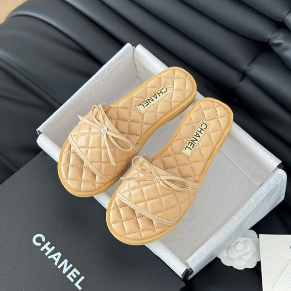 mule sandal bow beige quilted calfskin