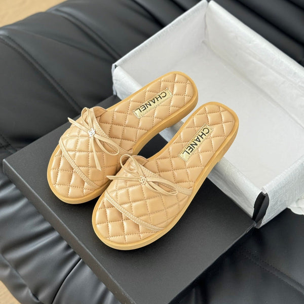 mule sandal bow beige quilted calfskin