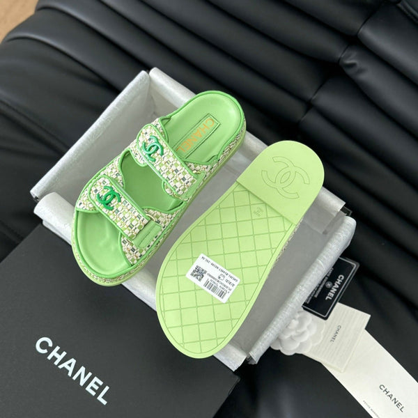 Mule Sandals Sheepskin Light Green