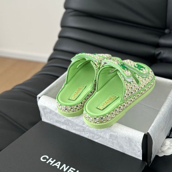 Mule Sandals Sheepskin Light Green