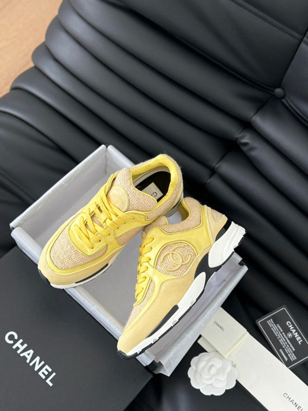 cc sneaker beige tweed yellow suede