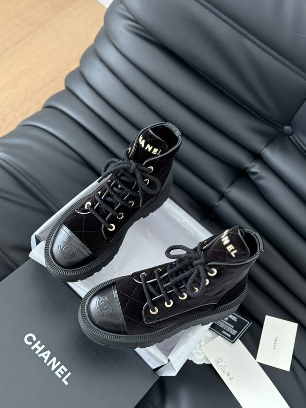 cc ankle boots dark red velvet quilted lambskin