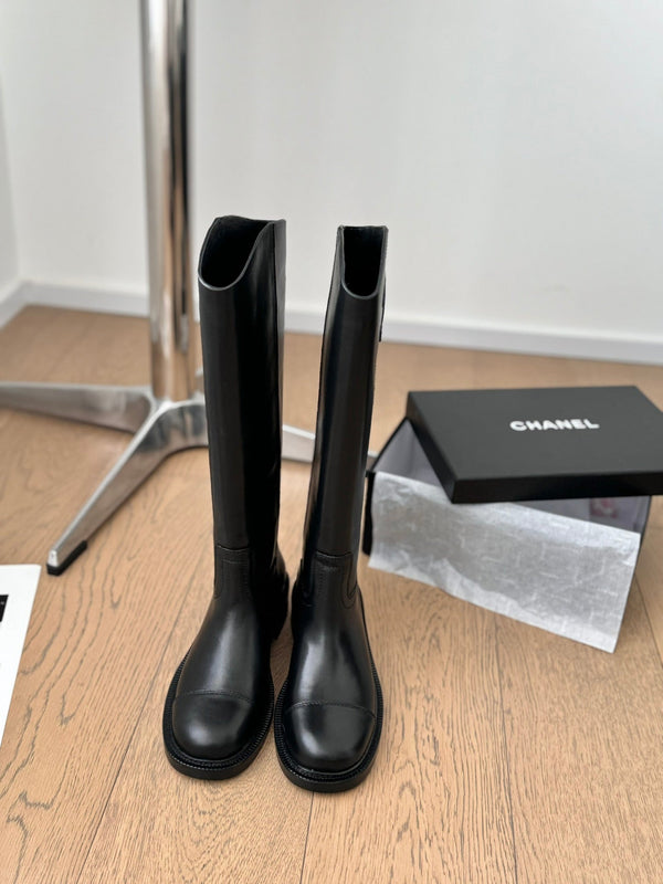 CC Knight Martin boots Black Calfskin and Lining Lambskin