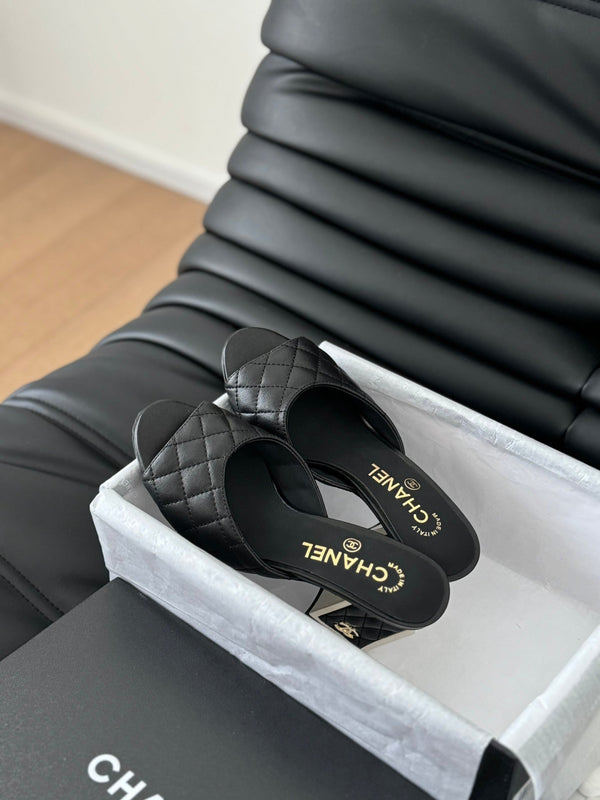 sandalo cc 70 in vitello trapuntato nero