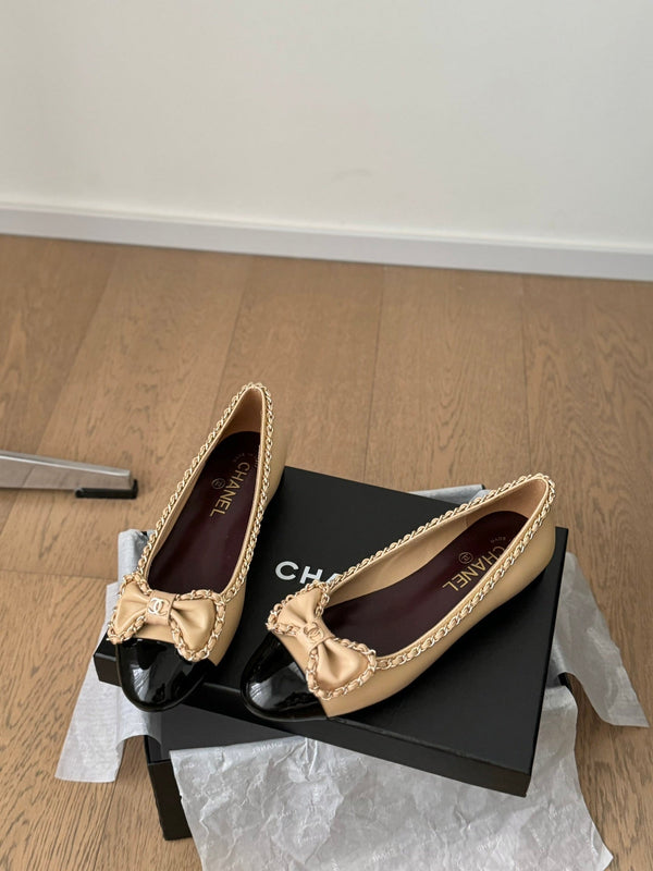 CC Ballet Flats 25mm Beige Chain Lambskin