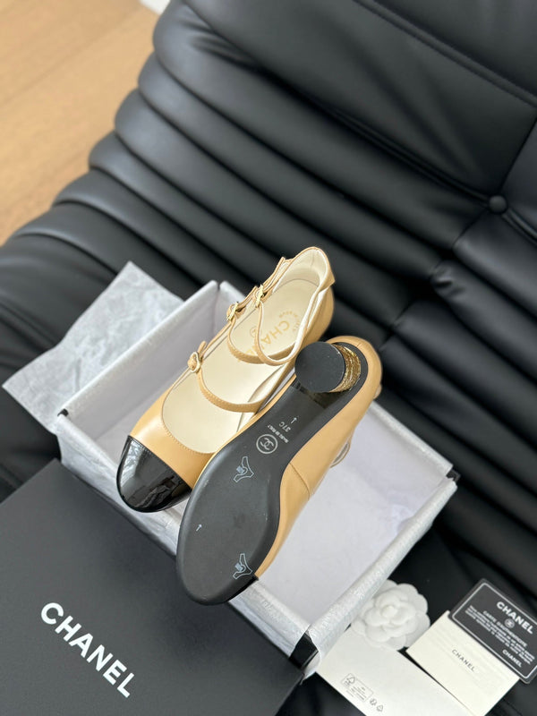 CC MARY JANE SHOES THREE STRAPS IN SEPIA BEIGE MIX BLACK LAMBSKIN