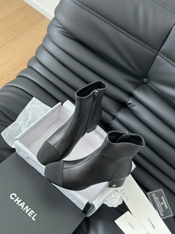 CC Ankle Boot Black Calfskin Grosgrain