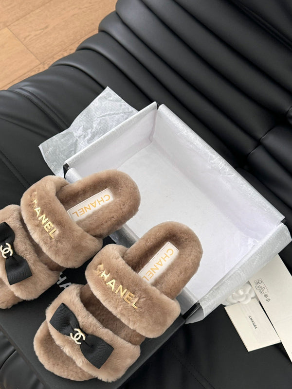 CC DAD SANDAL MULE IN PILE MARRONE CAMMELLO CON FERRAMENTA ORO