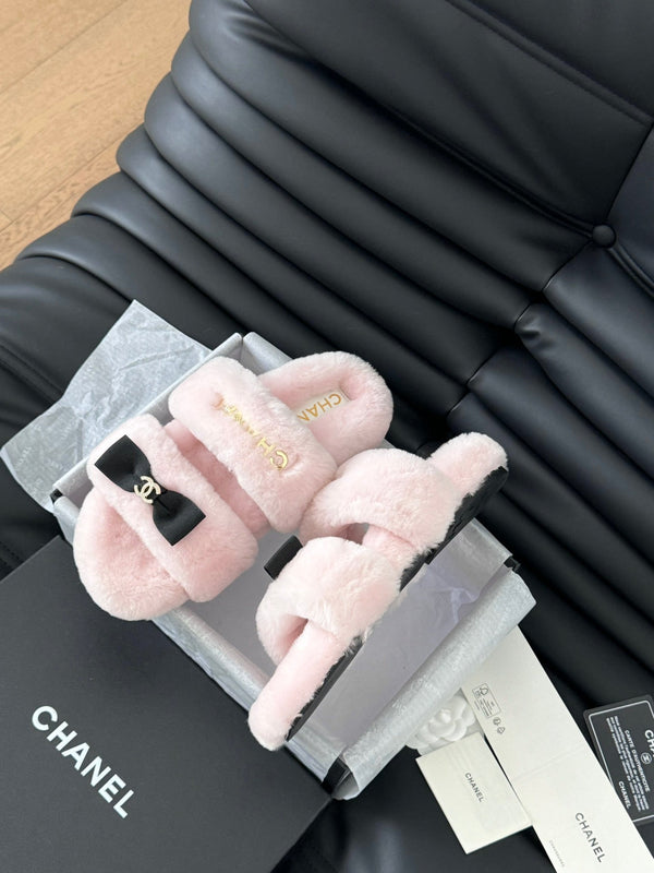 CC DAD SANDALO IN PILE ROSA PASTELLO CON FERRAMENTA ORO