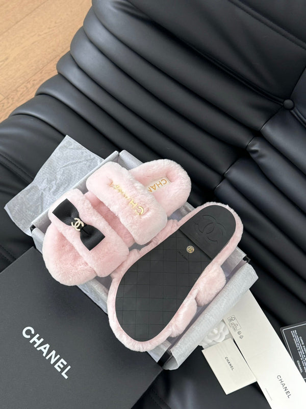 CC DAD SANDALO IN PILE ROSA PASTELLO CON FERRAMENTA ORO