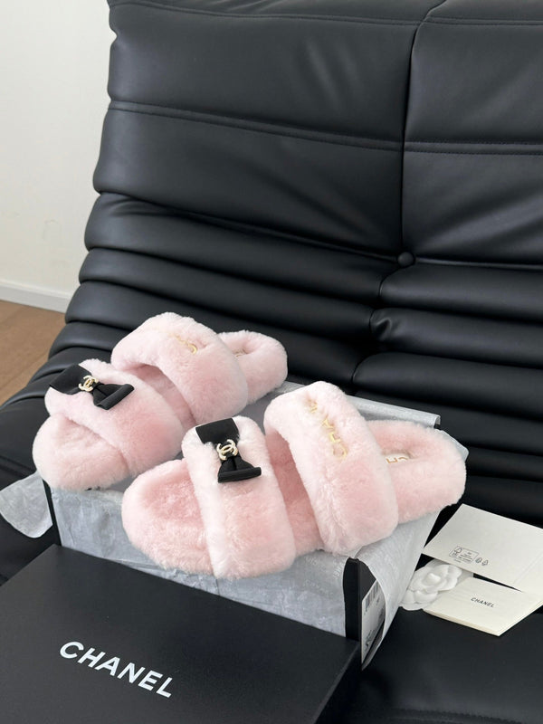 CC DAD SANDALO IN PILE ROSA PASTELLO CON FERRAMENTA ORO