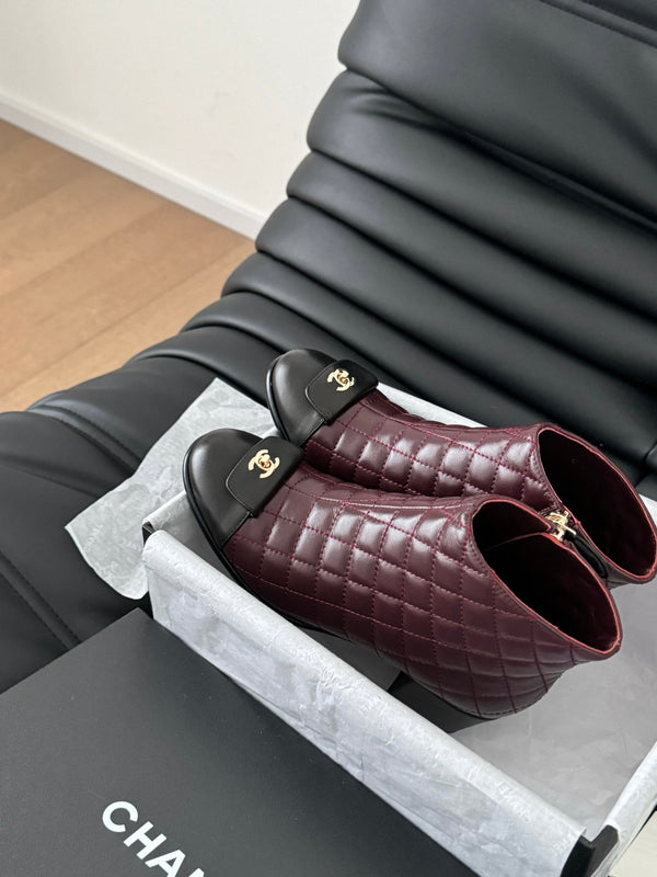 CC SHORT BOOTS 65 MM IN SANGRIA PURPLE MIX BLACK QUILTED PATTERN LAMBSKIN