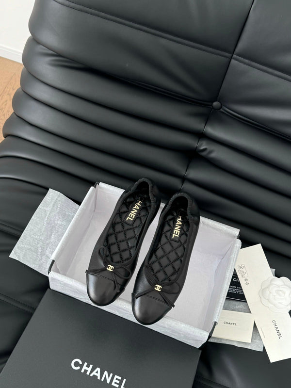 CC Ballet Flats In Black Lambskin 143534