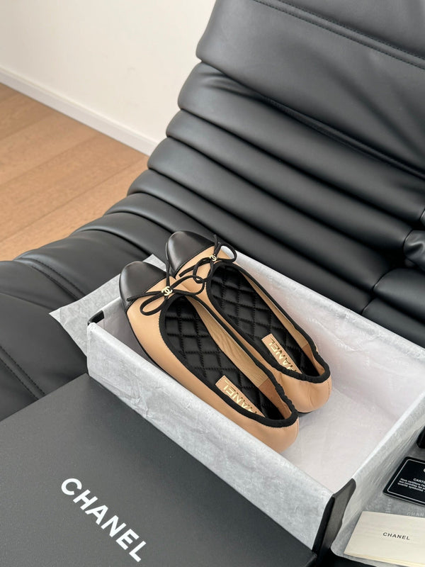 CC Ballet Flats In Beige Lambskin 143538