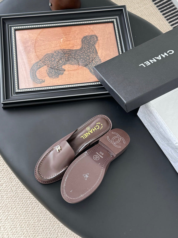 CC 25C Mule Chocolate Calfskin 280562