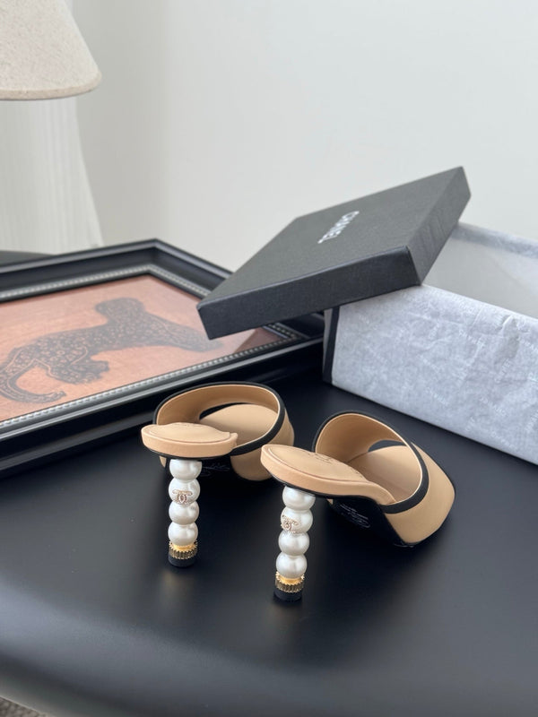 CC 25 Mules Beige Sheepskin Leather 305261