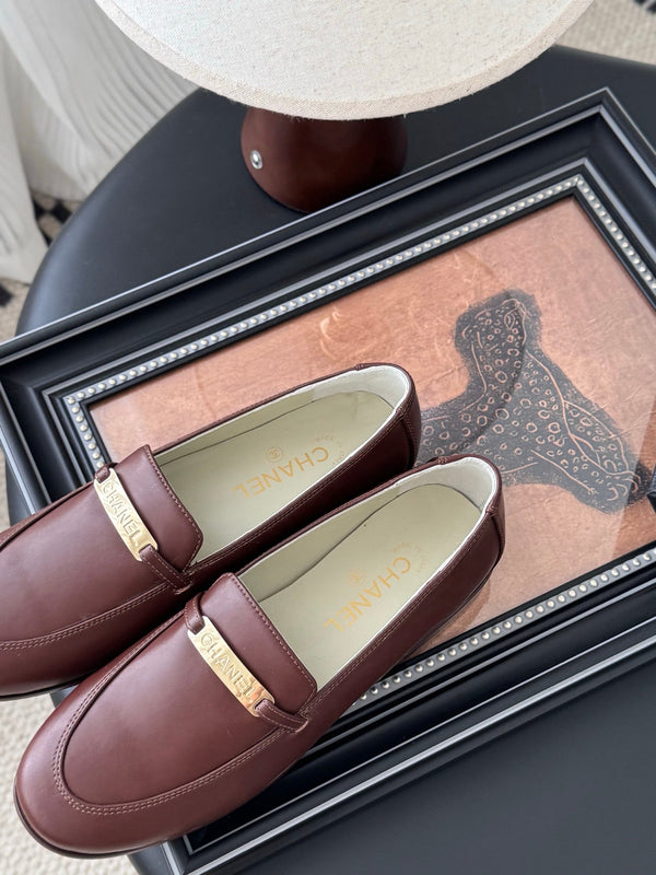 CC 25K Vintage Finition Main Loafers Reddish Brown Calfskin 458642