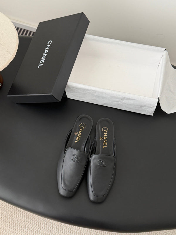 CC 26SS Mocassins Mule Cuir d'Agneau Noir 670818