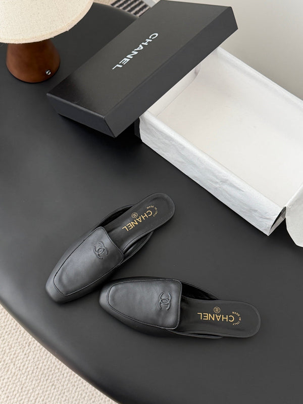CC 26SS Mocassins Mule Cuir d'Agneau Noir 670818