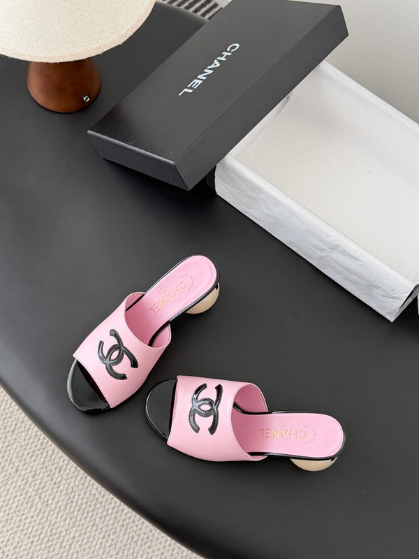 Mules CC 26SS 7cm Noir Rose Cuir d'Agneau Cuir Verni 670612