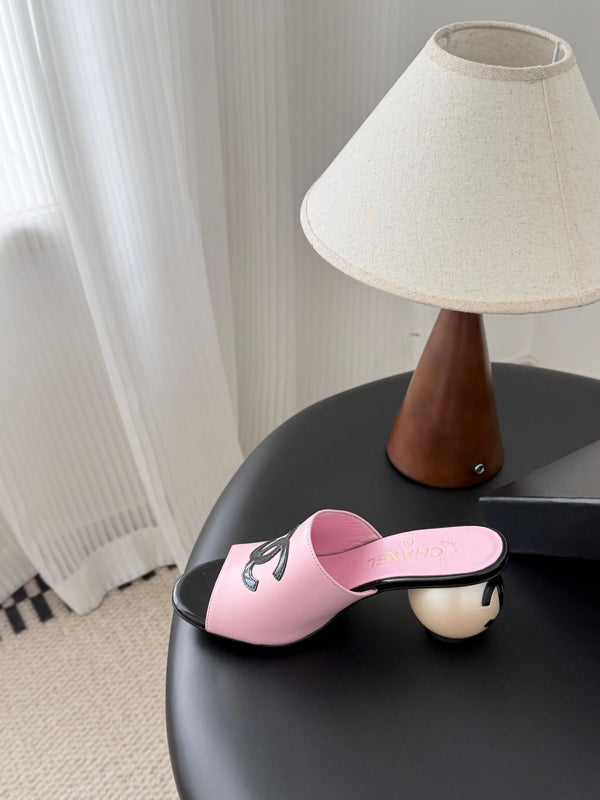 Mules CC 26SS 7cm Noir Rose Cuir d'Agneau Cuir Verni 670612