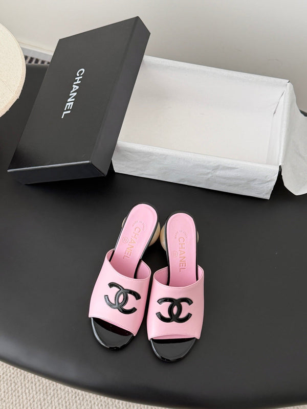 Mules CC 26SS 7cm Noir Rose Cuir d'Agneau Cuir Verni 670612