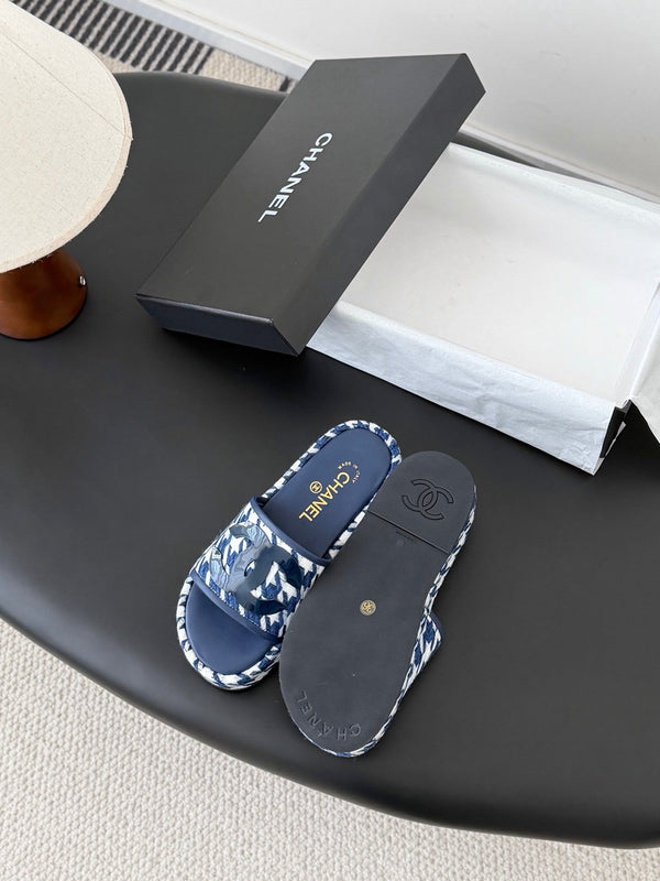 CC 26ss Chaussons Blanc Bleu Marine Peau de mouton Tressé 670368