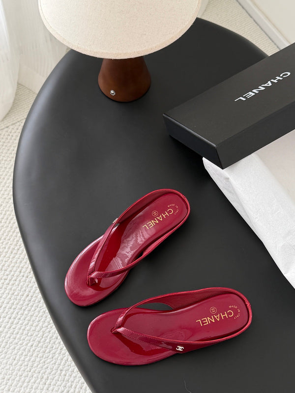 CC 26P Flip-Flops Burgundy Cowhide 700415