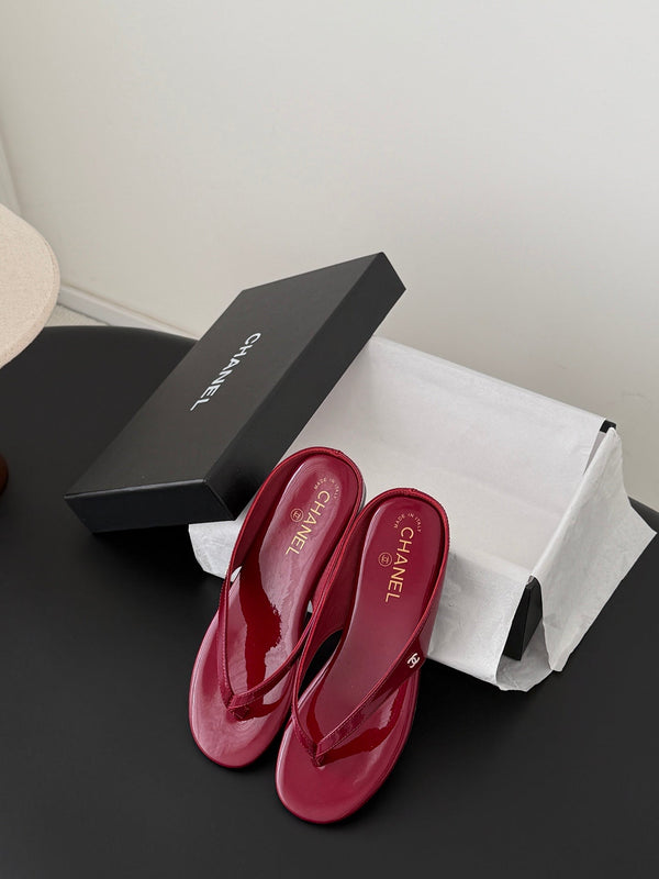 CC 26P Flip-Flops Burgundy Cowhide 700415