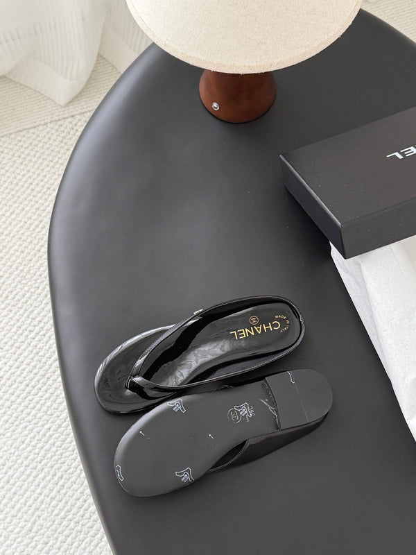 CC 26P Flip-Flops Black Cowhide 700416