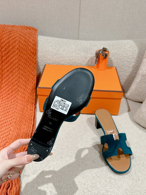 HM Oasis Sandals Teal Calfskin 312714