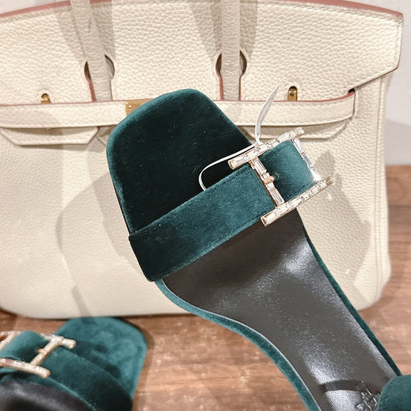 Sandali con fibbia HM in pelle di vitello color verde acqua 308163