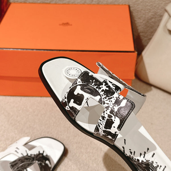 HM 3D Oran Sandals White Black Calfskin 243963