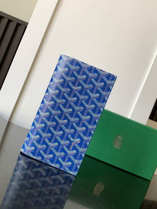 RICHELIEU CHECKBOOK WALLET 19 IN SAPPHIRE BLUE GOYARDINE CANVAS AND CALFSKIN