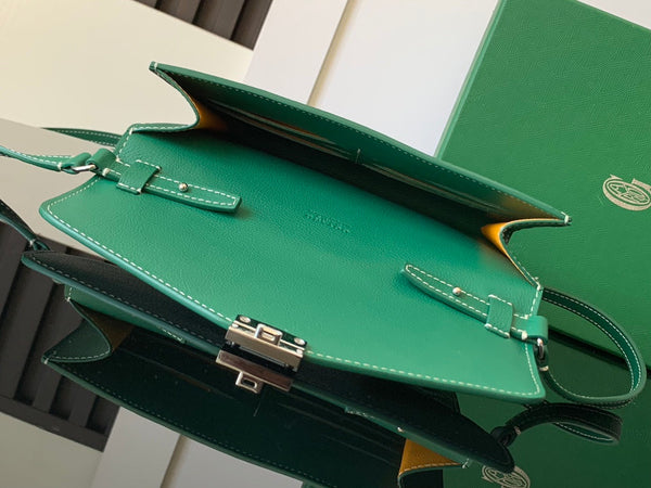 PORTAFOGLIO-BUSTA 21 CHYPRE IN TELA GOYARDINE VERDE E PELLE DI VITELLO