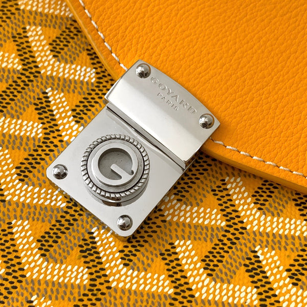 PORTAFOGLIO-BUSTA 21 IN TELA GOYARDINE GIALLA E PELLE DI VITELLO CHYPRE