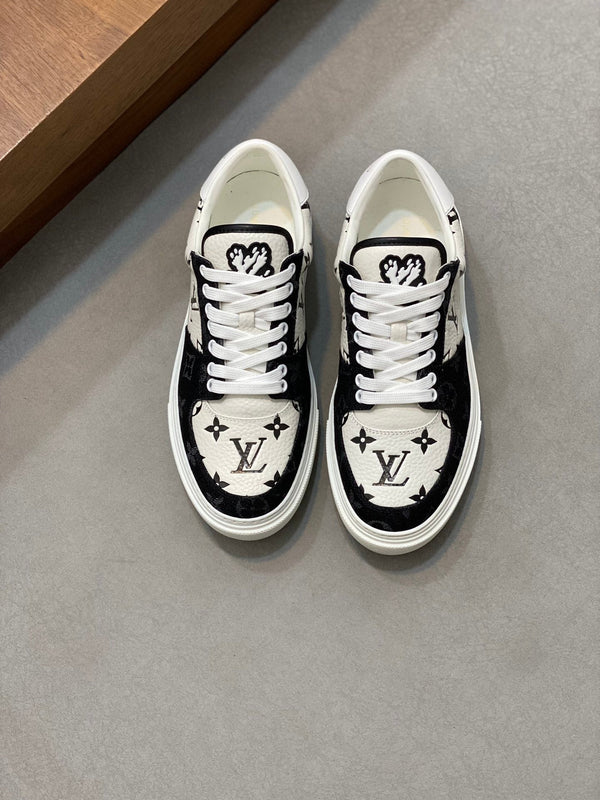 LV MONOGRAM BLACK AND WHITE SNEAKERS