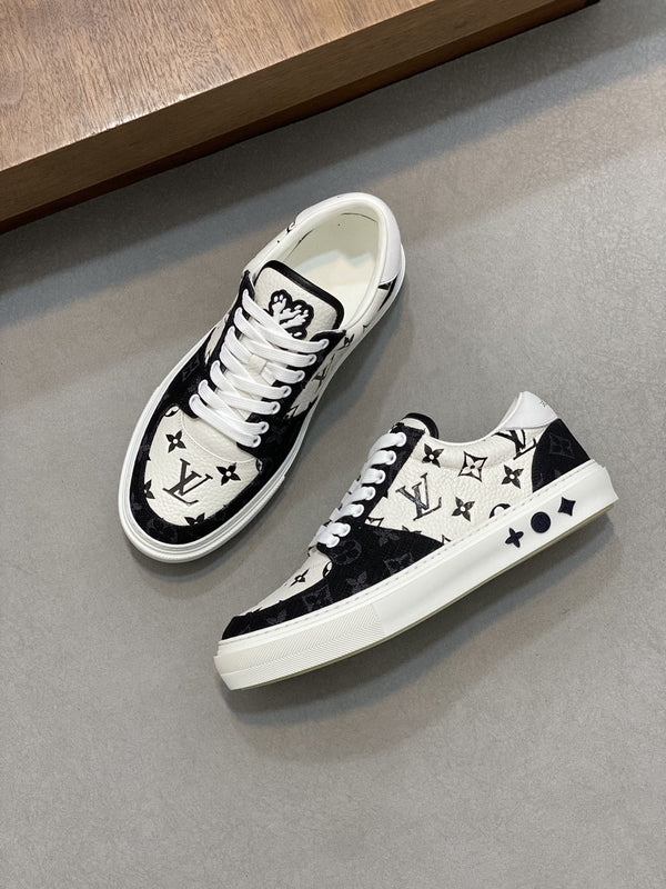 LV MONOGRAM BLACK AND WHITE SNEAKERS